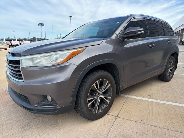 2016 Toyota Highlander XLE V6