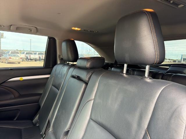 2016 Toyota Highlander XLE V6