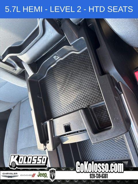 2019 Ram 1500 Big Horn/Lone Star Crew Cab 4x4 5'7" Box