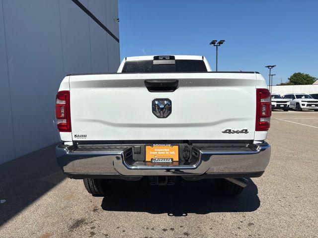 2024 Ram 3500 Tradesman Regular Cab 4x4 8' Box