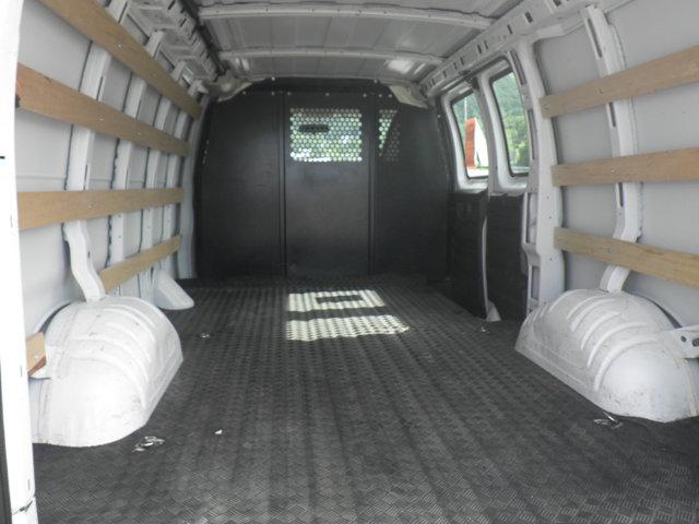 2024 GMC Savana Cargo RWD 2500 Regular Wheelbase Work Van