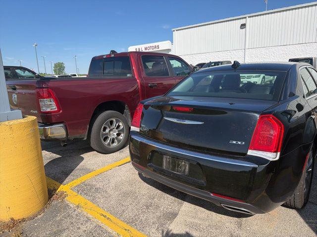 2019 Chrysler 300 Limited AWD
