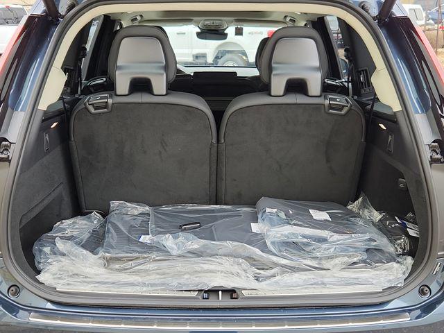 2025 Volvo XC90 B5 Plus 7-Seater