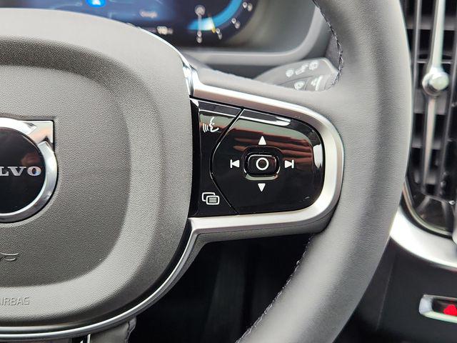 2025 Volvo XC90 B5 Plus 7-Seater