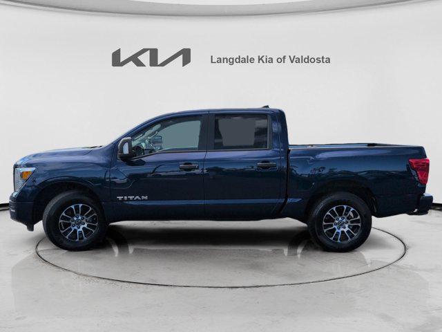 2024 Nissan Titan Crew Cab SV 4x4