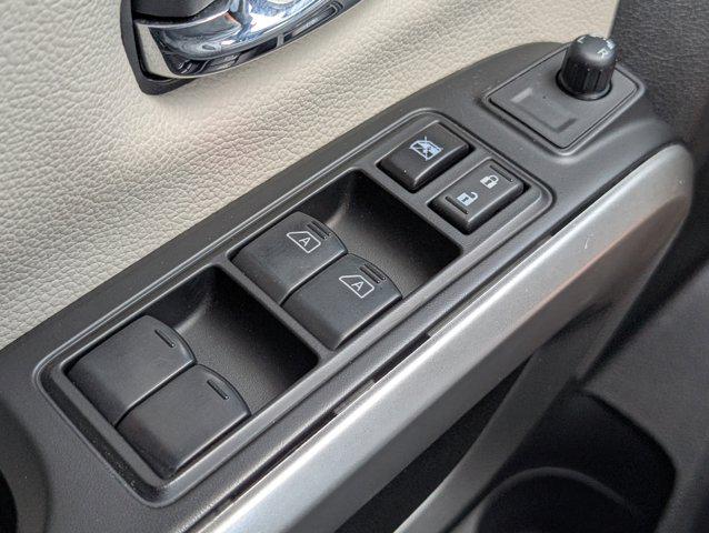 2024 Nissan Titan Crew Cab SV 4x4
