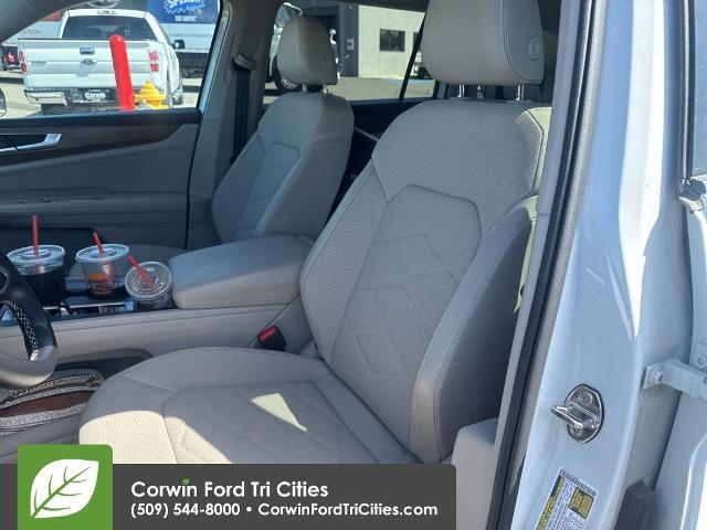 2024 Volkswagen Atlas 2.0T SE