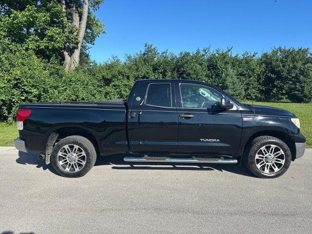 2013 Toyota Tundra Grade 5.7L V8