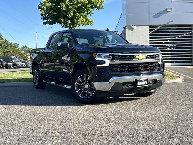 2023 Chevrolet Silverado 1500 4WD Crew Cab Standard Bed LT for sale in Ramsey, NJ