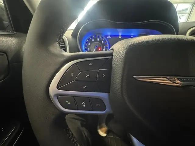 2022 Chrysler 300 Touring L AWD