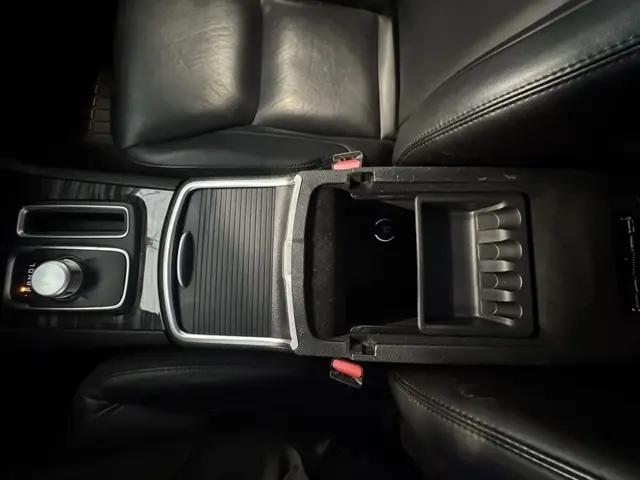 2022 Chrysler 300 Touring L AWD