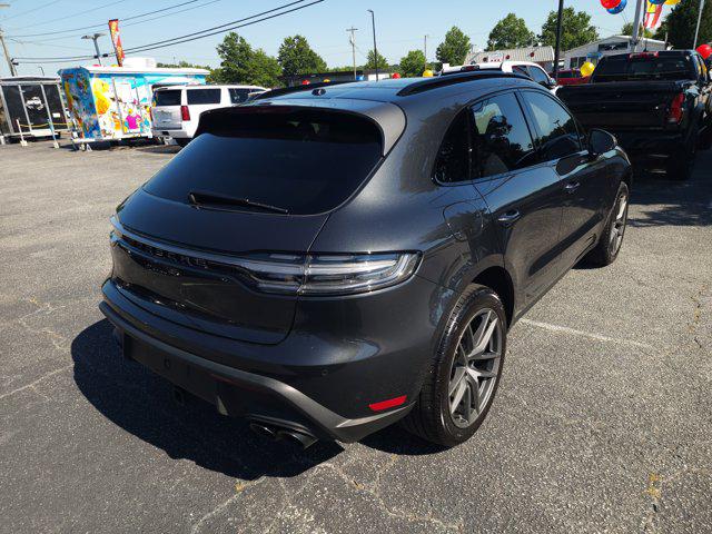 2025 Porsche Macan T