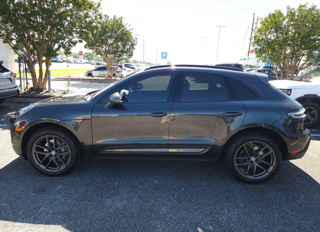2025 Porsche Macan T