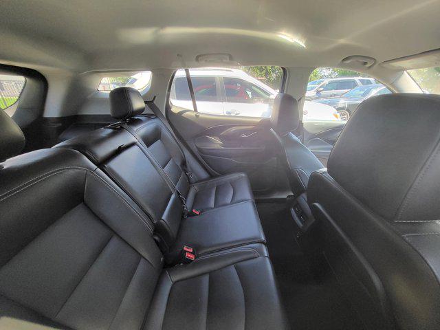 2024 GMC Terrain AWD SLT