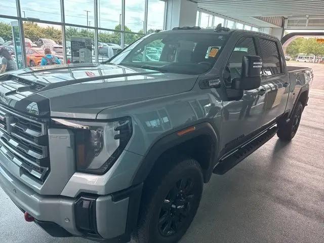 2025 GMC Sierra 2500HD 4WD Crew Cab Standard Bed AT4 for sale in Crestview, FL