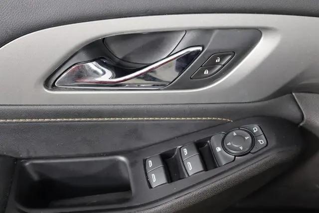 2021 Chevrolet Traverse FWD LT Cloth