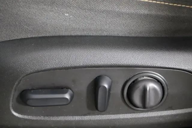 2021 Chevrolet Traverse FWD LT Cloth