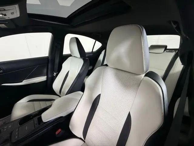 2021 Lexus IS 350 F SPORT