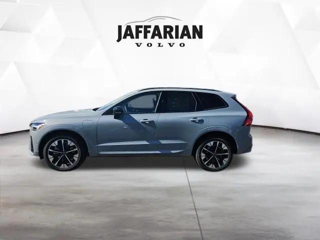2026 Volvo XC60 Plug-In Hybrid Plus, T8 AWD Electric/Gasoline, Dark