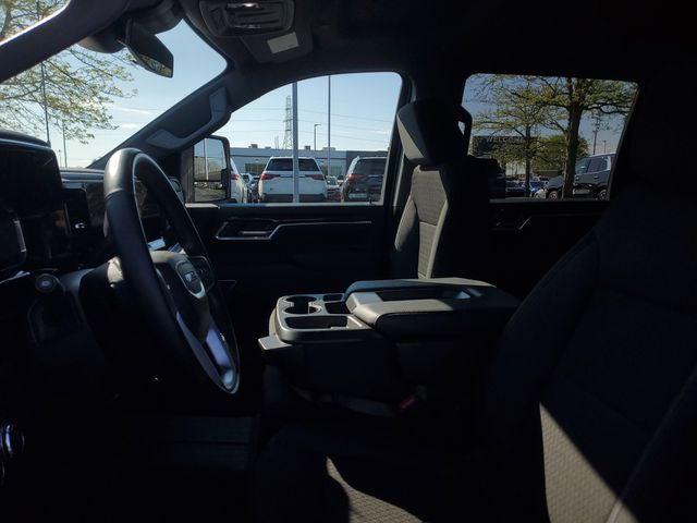 2025 GMC Sierra 2500HD 4WD Crew Cab Long Bed SLE