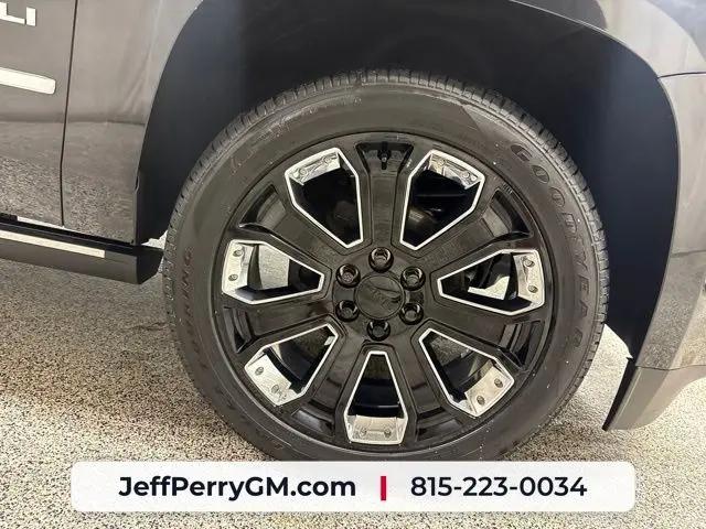 2020 GMC Yukon 4WD Denali