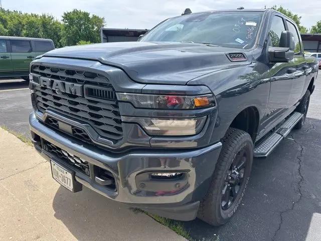 2025 Ram 2500 Big Horn Crew Cab 4x4 6'4" Box
