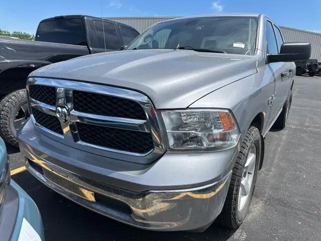 2023 Ram 1500 Classic SLT