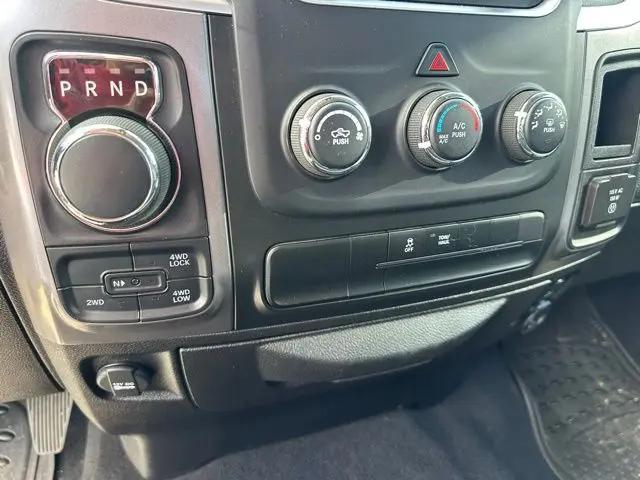 2023 Ram 1500 Classic SLT