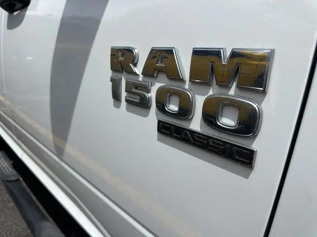 2022 Ram 1500 Classic SLT