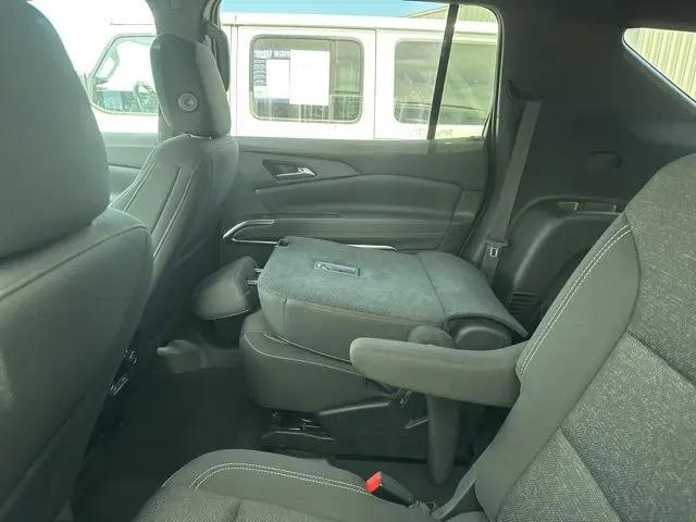 2024 Chevrolet Traverse AWD LT