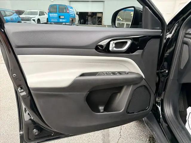 2023 Jeep Compass Limited 4x4