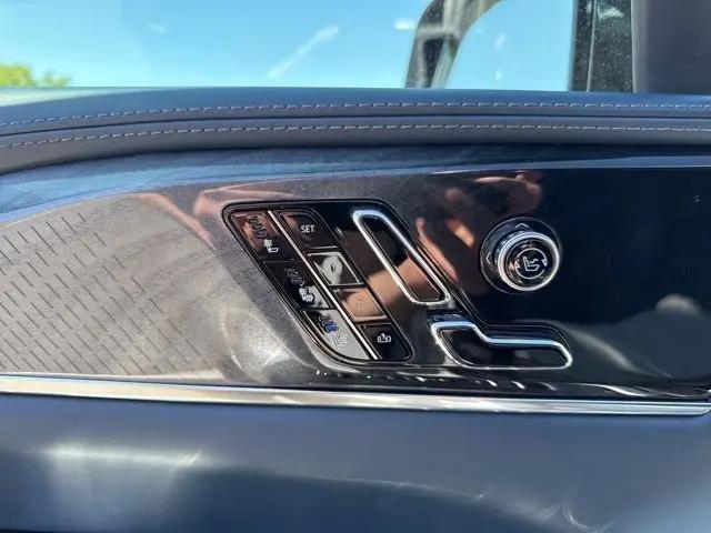 2024 Cadillac Escalade 4WD Premium Luxury