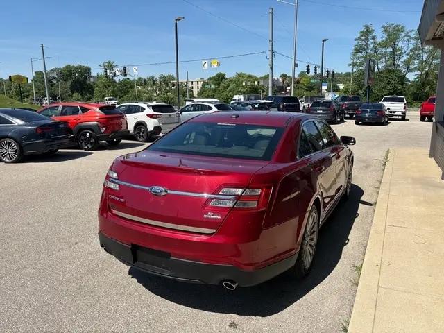 2017 Ford Taurus SEL