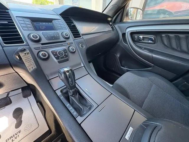 2017 Ford Taurus SEL