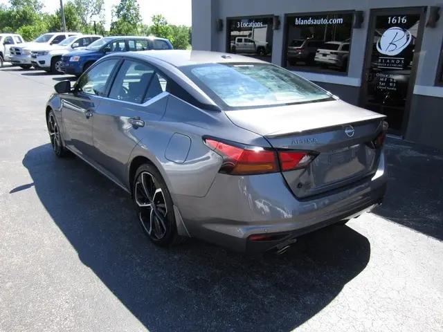 2023 Nissan Altima SR FWD