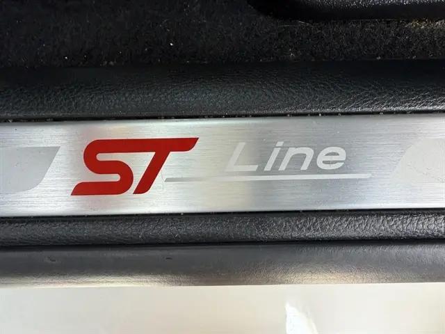 2024 Ford Edge ST-Line