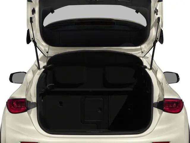 2018 INFINITI QX30 Premium