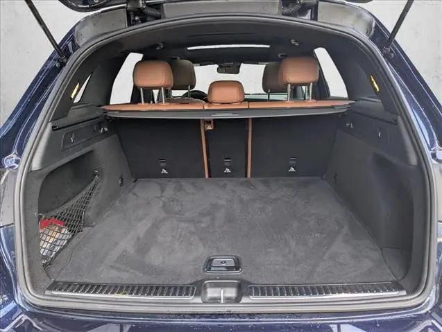 2022 Mercedes-Benz GLC SUV