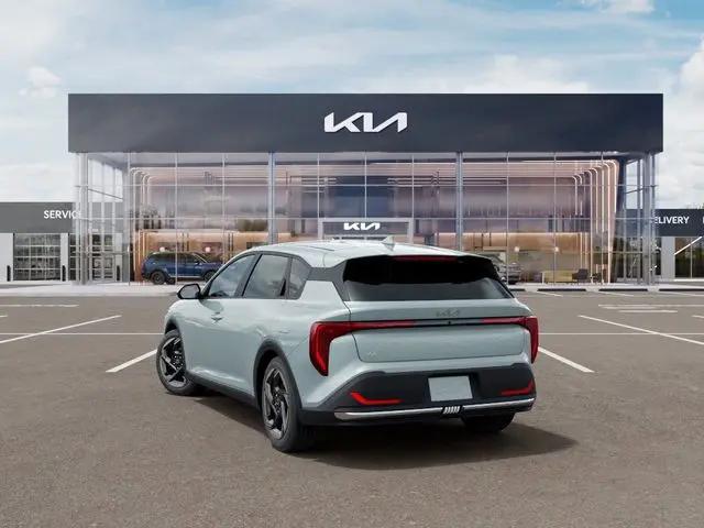 2026 Kia K4 EX