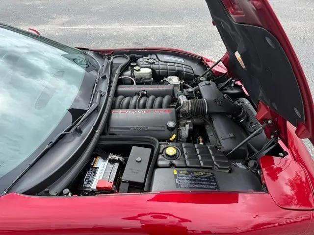 2004 Chevrolet Corvette Base