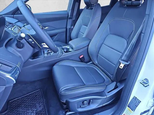 2024 Jaguar E-PACE R-Dynamic SE P250 AWD Automatic