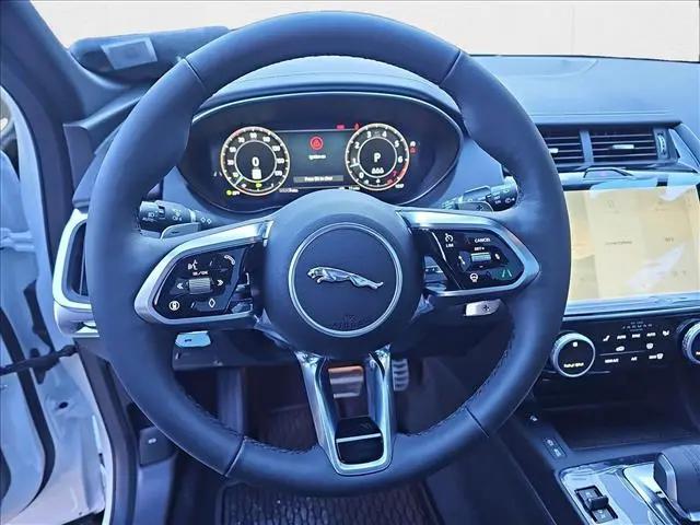 2024 Jaguar E-PACE R-Dynamic SE P250 AWD Automatic