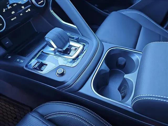 2024 Jaguar E-PACE R-Dynamic SE P250 AWD Automatic