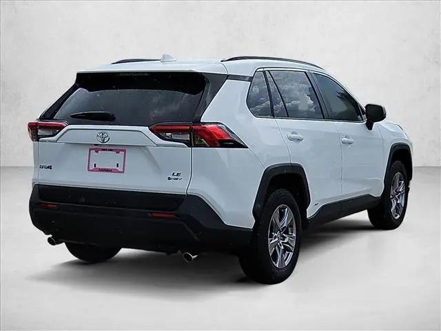 2025 Toyota RAV4 Hybrid LE
