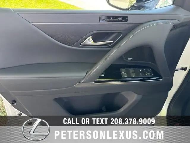 2026 Lexus LX Luxury