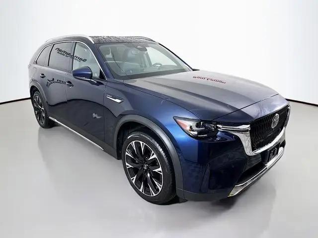 2025 Mazda X-90 Premium Plus Package for sale in Bloomington, IL