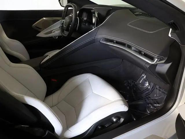 2023 Chevrolet Corvette Stingray RWD Coupe 2LT