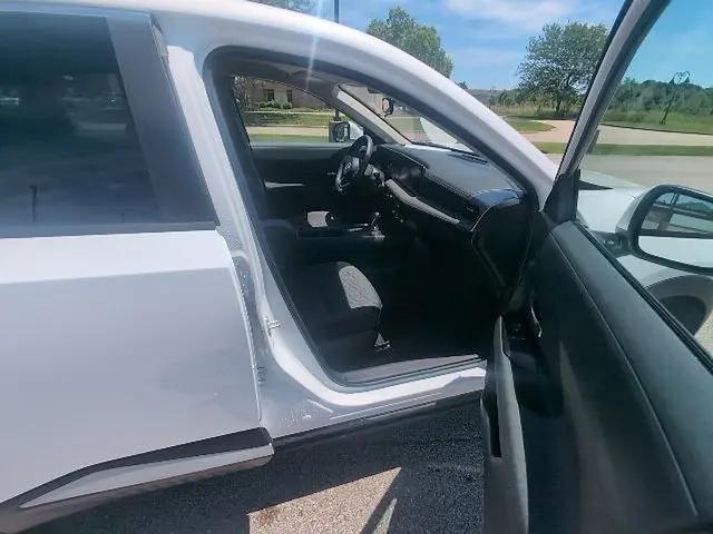 2025 Nissan Kicks SV FWD