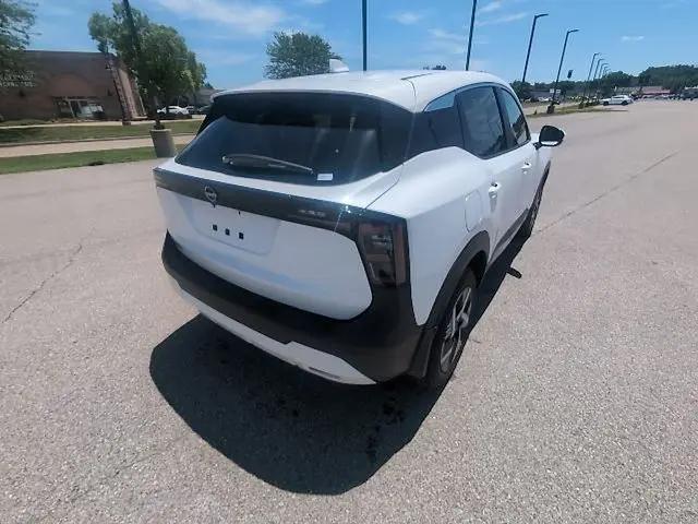 2025 Nissan Kicks SV FWD