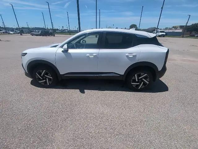 2025 Nissan Kicks SV FWD
